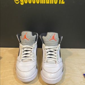 Air Jordan 5 Retro